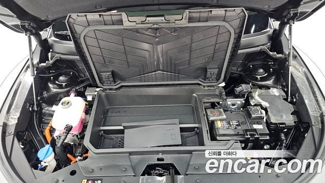 Kia Niro EV Air 2023 — фото 6