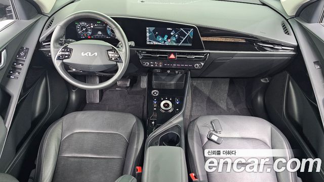 Kia Niro EV Air 2023 — фото 7