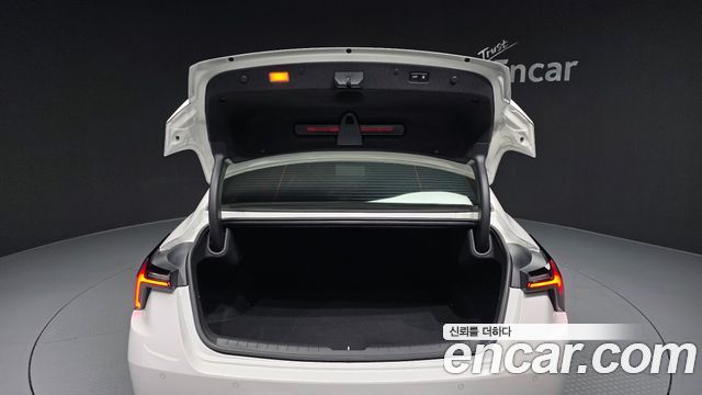 Kia K8 Hybrid Signature 2025 — фото 20