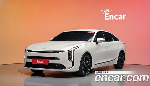 Kia K8 Hybrid Signature