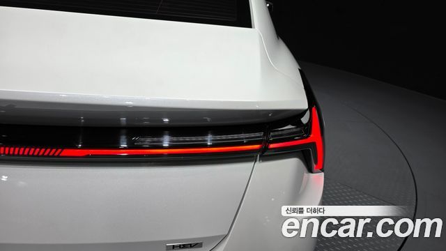 Kia K8 Hybrid Signature 2025 — фото 23