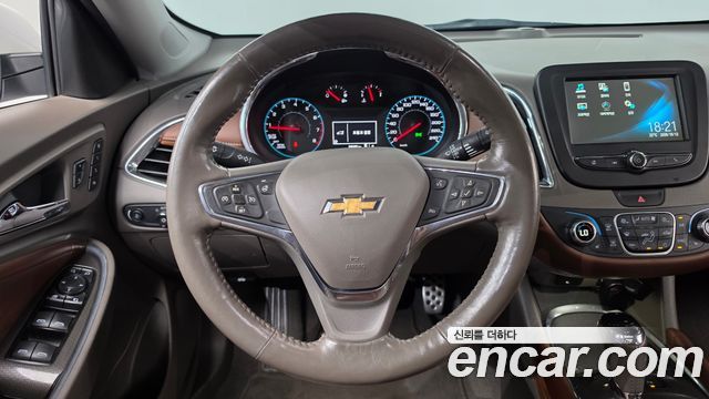 Chevrolet Malibu 1.5 Turbo LT Deluxe 2017 — фото 12