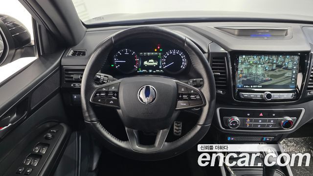 KG Mobility (SsangYong) Rexton Sports Khan Diesel 2.2 4WD Dynamic Edition (5-Link) 2021 — фото 13