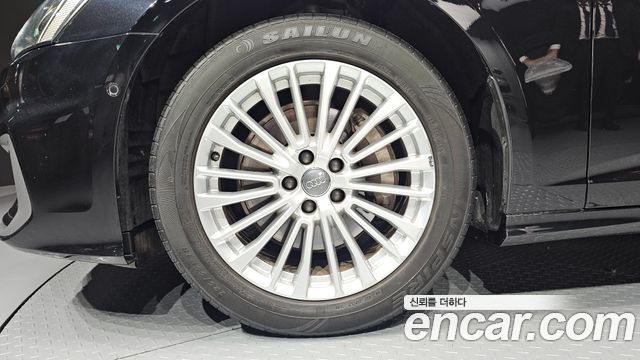 Audi A6 (C8) 45 TFSI Quattro Premium 2020 — фото 5
