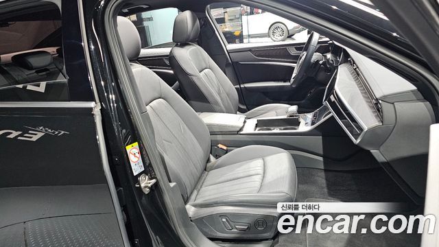 Audi A6 (C8) 45 TFSI Quattro Premium 2020 — фото 26