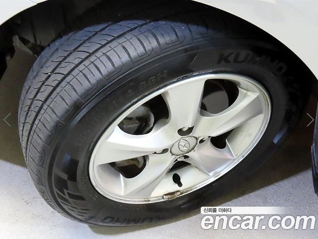 Hyundai Accent (New) 1.4 VVT Premier 2012 — фото 24