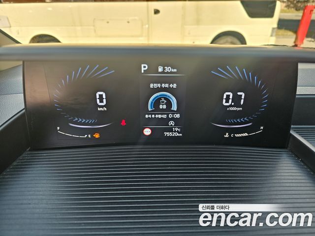 Hyundai Staria Cargo 3-Seater Modern 2022 — фото 17