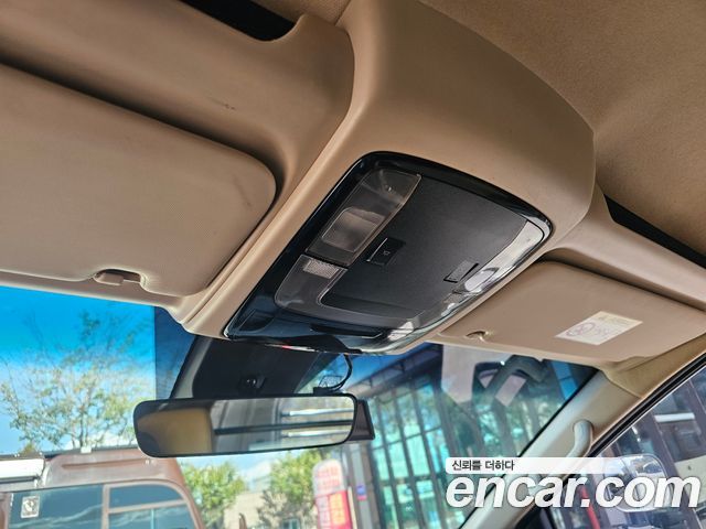 Hyundai Staria Cargo 3-Seater Modern 2022 — фото 20