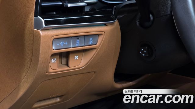 Genesis G80 (RG3) Gasoline 2.5 Turbo AWD 2022 — фото 15