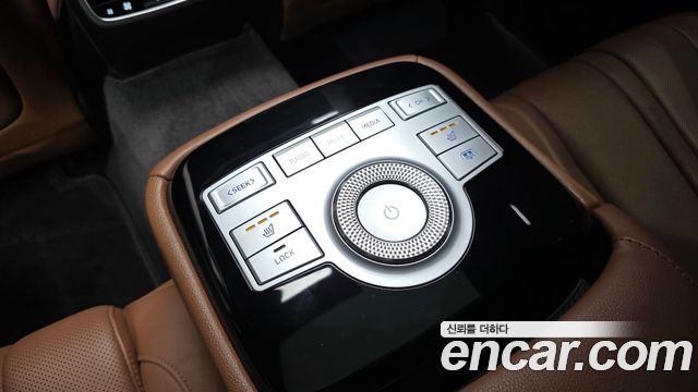 Genesis G80 (RG3) Gasoline 2.5 Turbo AWD 2022 — фото 32