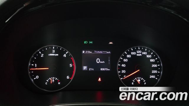 Kia Seltos Diesel 1.6 2WD Trendy 2021 — фото 8
