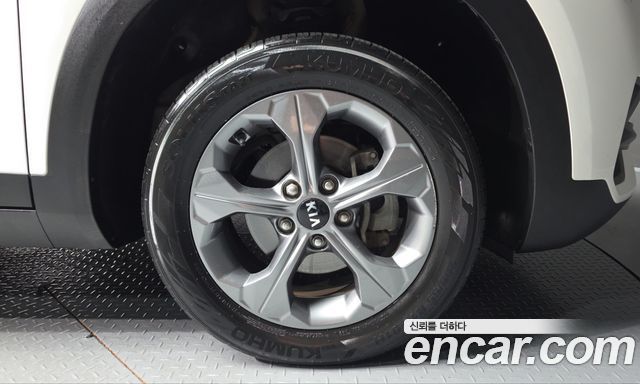 Kia Seltos Diesel 1.6 2WD Trendy 2021 — фото 21