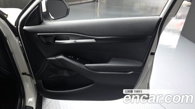 Kia Seltos Diesel 1.6 2WD Trendy 2021 — фото 24