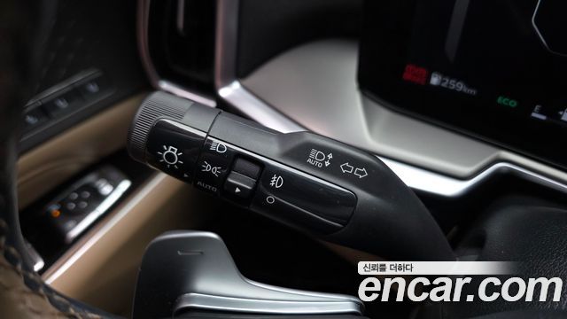 Kia Sorento (IV) HEV 1.6 2WD Signature 2024 — фото 28