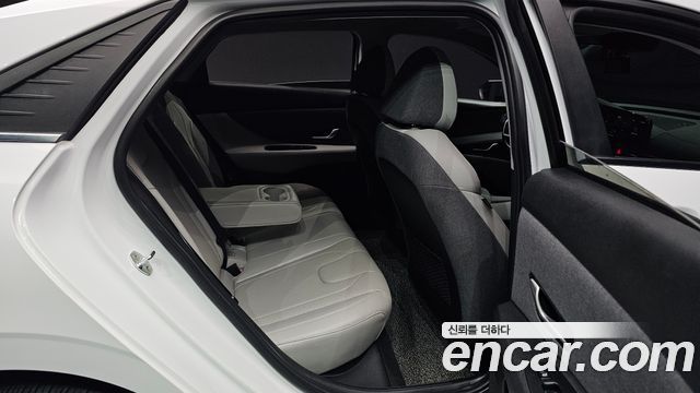 Hyundai Avante (CN7) 1.6 Inspiration 2022 — фото 12