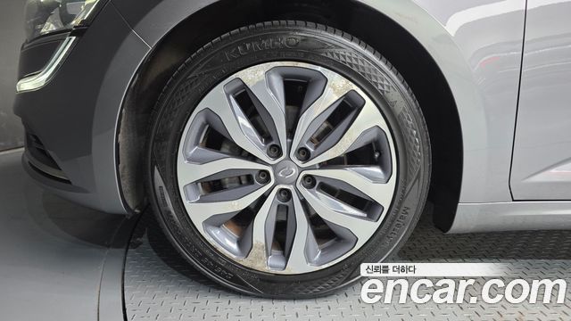 Renault Korea SM6 2.0 GDe LE 2016 — фото 5