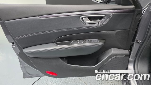 Renault Korea SM6 2.0 GDe LE 2016 — фото 24