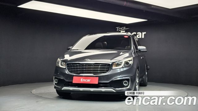 Kia Carnival 9-seater Prestige 2015 — фото 3