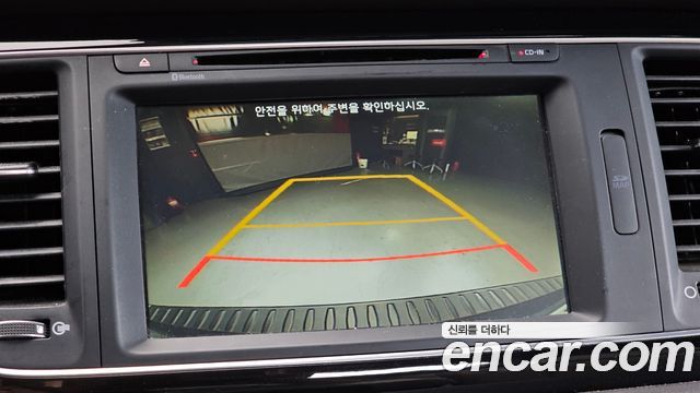 Kia Carnival 9-seater Prestige 2015 — фото 15