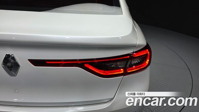 Renault Korea SM6 2.0 LPe LE (Disabled) 2019 — фото 23