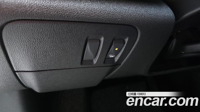 Renault Korea SM6 2.0 LPe LE (Disabled) 2019 — фото 32