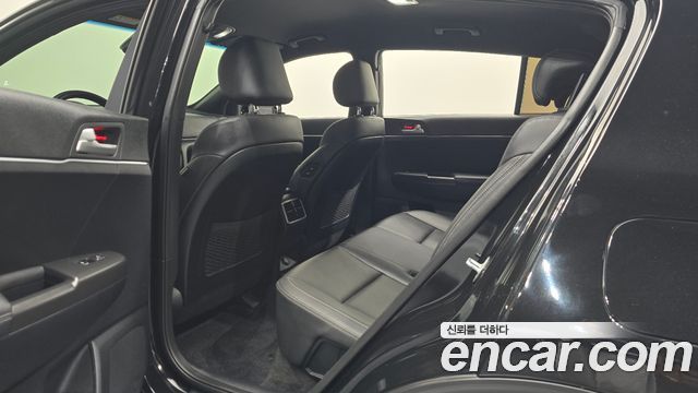 Kia Sportage The Bold Diesel 2.0 2WD Prestige 2019 — фото 11