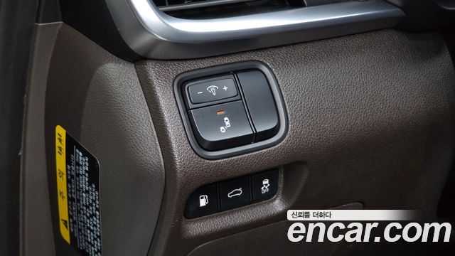 Kia K5 (II) 2.0 Noblesse 2019 — фото 15