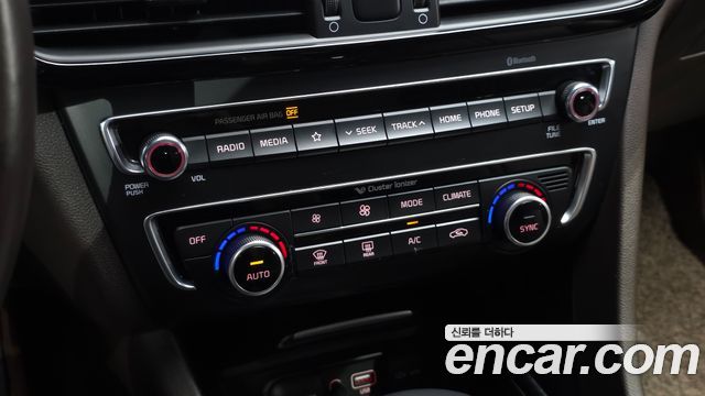 Kia K5 (II) 2.0 Noblesse 2019 — фото 18
