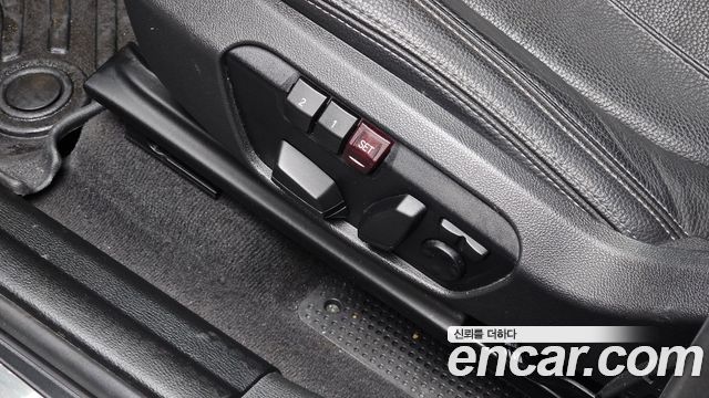 BMW X1 (F48) xDrive 20d xLine 2019 — фото 31