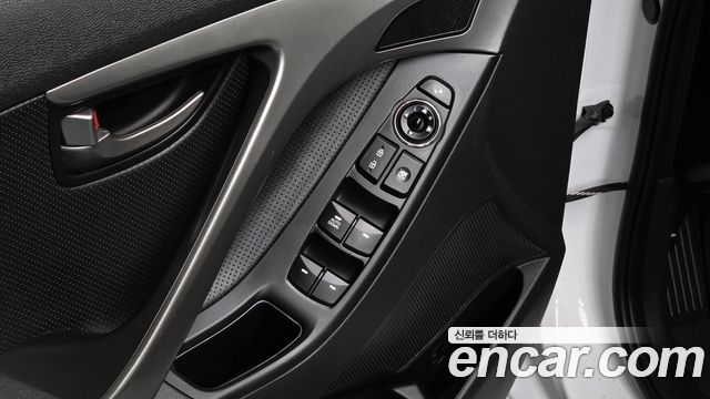 Hyundai Avante (MD) M16 GDI Style 2013 — фото 16