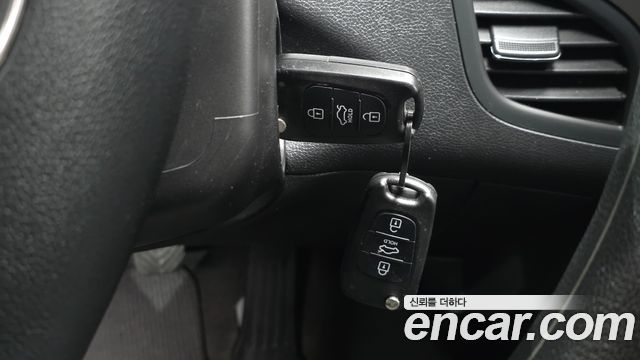 Hyundai Avante (MD) M16 GDI Style 2013 — фото 17