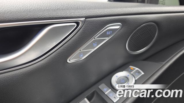 Genesis G80 (RG3) Gasoline 2.5 Turbo 2WD 2022 — фото 40