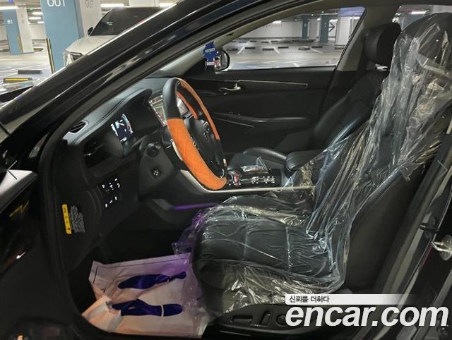 Kia K7 Premier 2.5 GDI Noblesse 2020 — фото 16