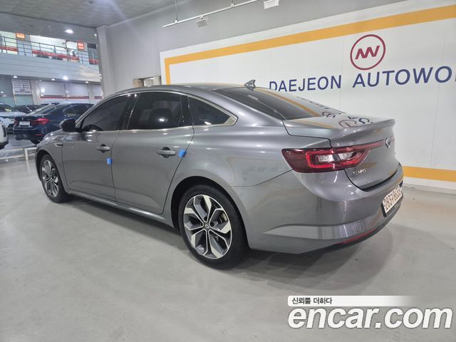 Renault Korea SM6 2.0 LPe LE 2020 — фото 5