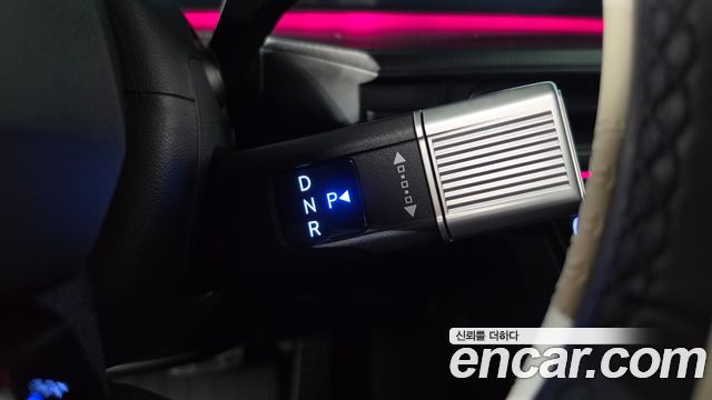 Hyundai Santa Fe (MX5) HEV 1.6 2WD Calligraphy 2025 — фото 9