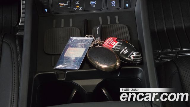 Hyundai Santa Fe (MX5) HEV 1.6 2WD Calligraphy 2025 — фото 15
