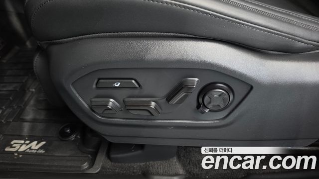 Hyundai Santa Fe (MX5) HEV 1.6 2WD Calligraphy 2025 — фото 33