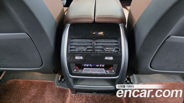 BMW X6 (G06) xDrive40i M Sport 2022 — фото 18