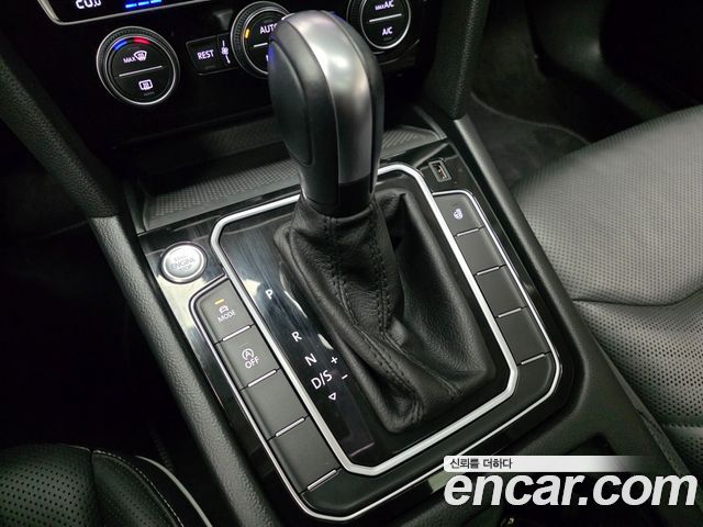 Volkswagen Arteon 2.0 TDI Prestige 2020 — фото 19