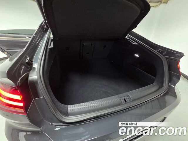 Volkswagen Arteon 2.0 TDI Prestige 2020 — фото 23