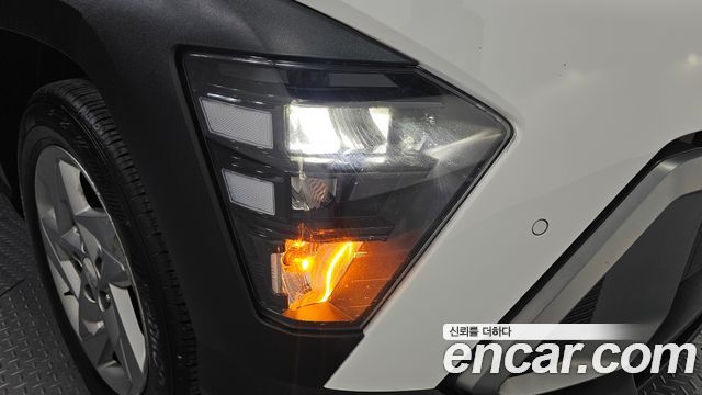 Hyundai Kona (SX2) Gasoline 1.6 Turbo 2WD Modern 2023 — фото 22