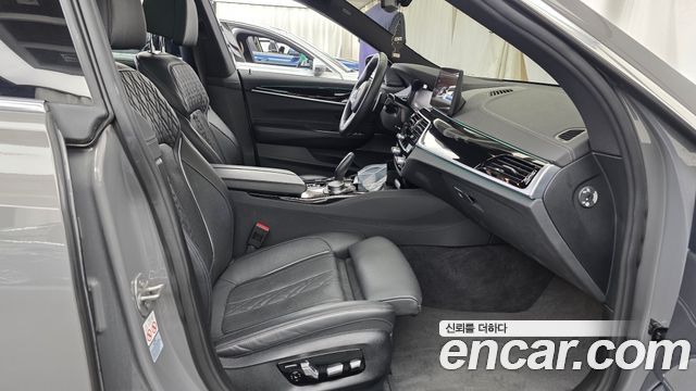 BMW 6 Series GT (G32) 630i xDrive M Sport 2022 — фото 26