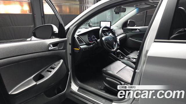 Hyundai Tucson Diesel 1.7 2WD Modern 2016 — фото 10