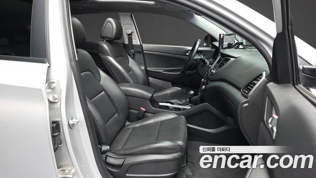 Hyundai Tucson Diesel 1.7 2WD Modern 2016 — фото 11