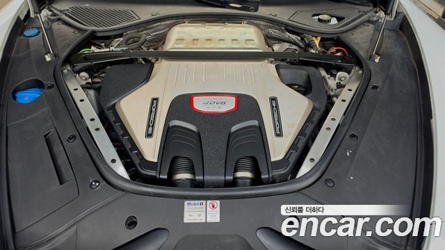 Porsche Panamera (971) 4.0 GTS 2020 — фото 24