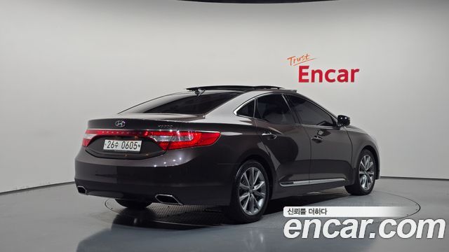 Hyundai Grandeur (HG) HG300 Premium 2016 — фото 2