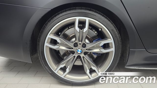BMW 5 Series (G30) M550i xDrive 2021 — фото 5