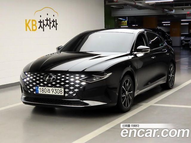 Hyundai Grandeur (IG) 2.5 Le Blanc 2023 — фото 1