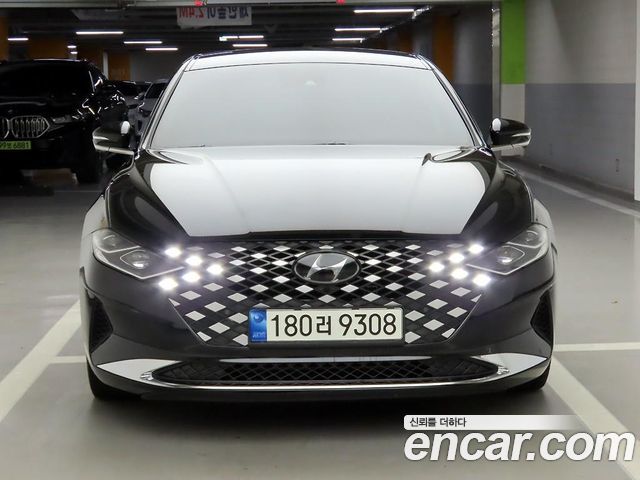 Hyundai Grandeur (IG) 2.5 Le Blanc 2023 — фото 2