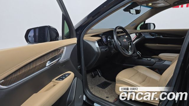 Cadillac XT6 3.6 Sport 2024 — фото 10